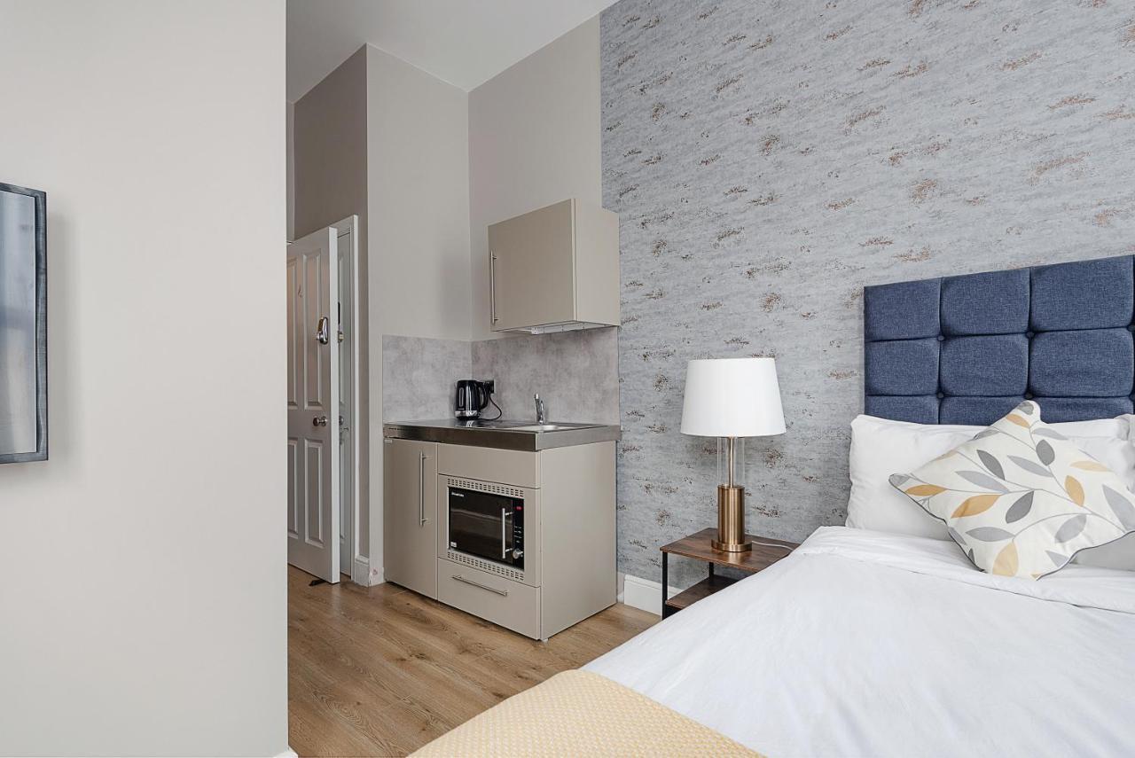 Modern Studio Apartments London Exterior photo