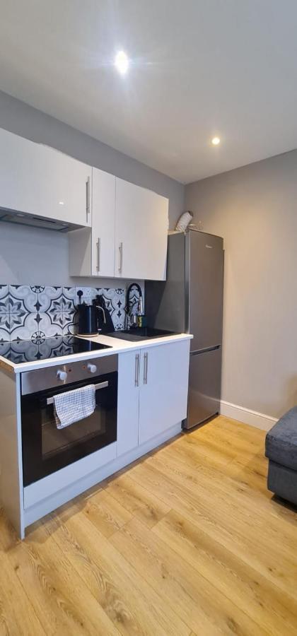 Modern Studio Apartments London Exterior photo