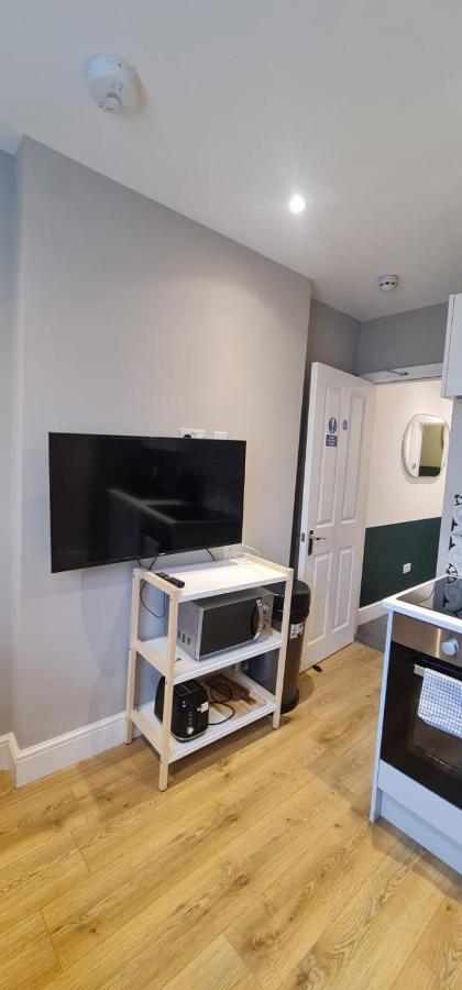 Modern Studio Apartments London Exterior photo
